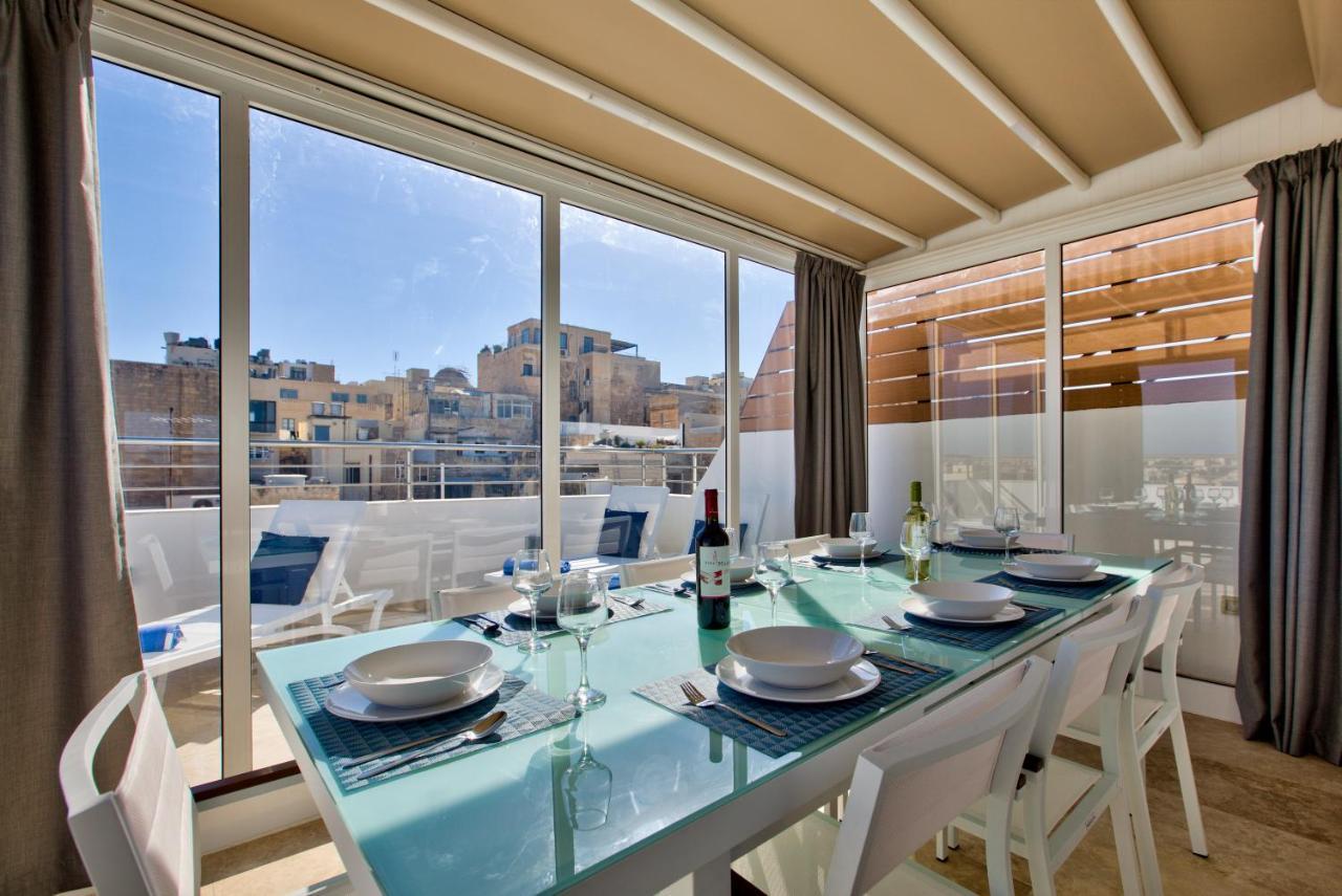Valletta Luxury 4-Bedroom Duplex With Stunning Sea Views Private Terrace And Jacuzzi Luaran gambar